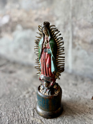 Virgen de Guadalupe de plomo